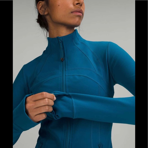 lululemon athletica Jackets & Blazers - Lululemon Define Jacket Full-Luon in Capris 6
